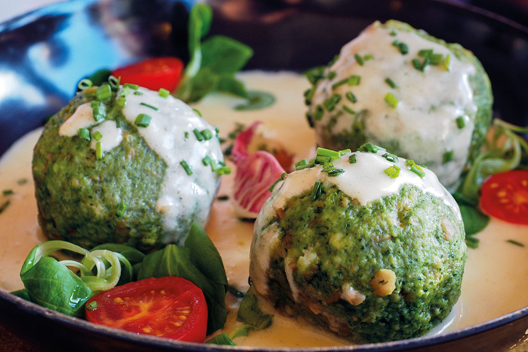 bumberlgsund-Bärlauch-Brotknödel bumberlgsund-Bärlauch-Brotknödel